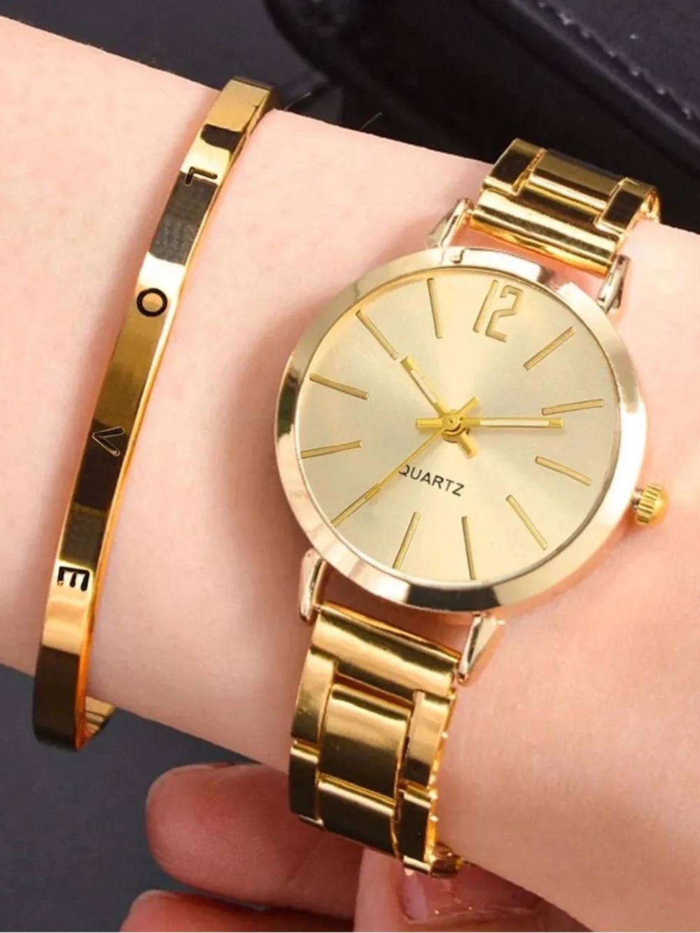 Women's Gold Tone Bracelet Quartz Watch